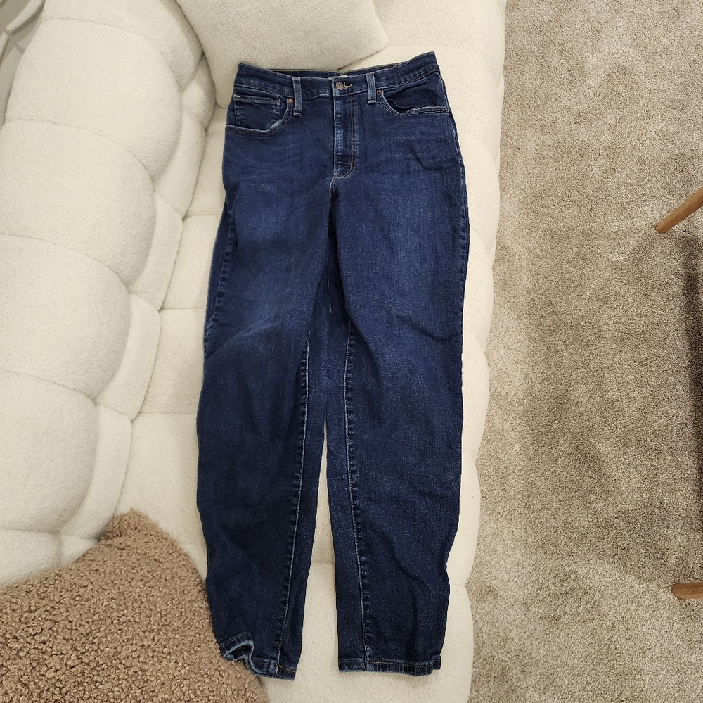 Levi's High Waisted Mom Jeans in Dark Wash